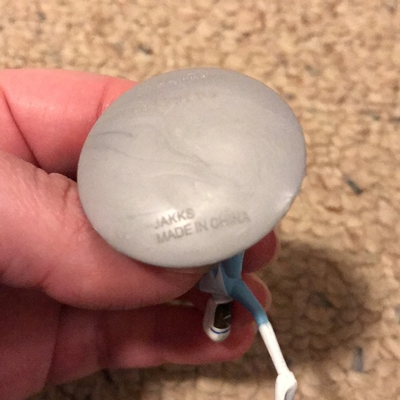 ⛱️2/$5⛱️Jakks Pacific Incredibles 2 Mini Figure Wave 1 Frozone - Picture 6 of 9